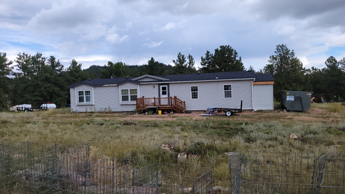 Front of home on property 