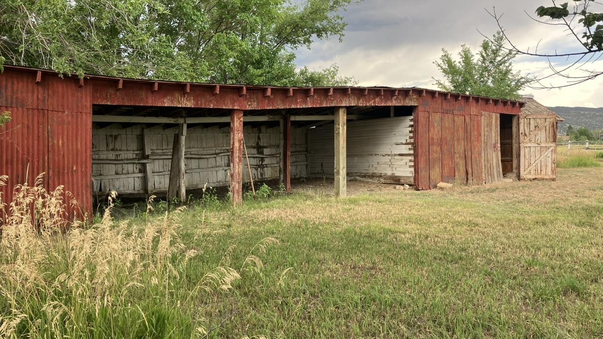 Corral building within building envelope